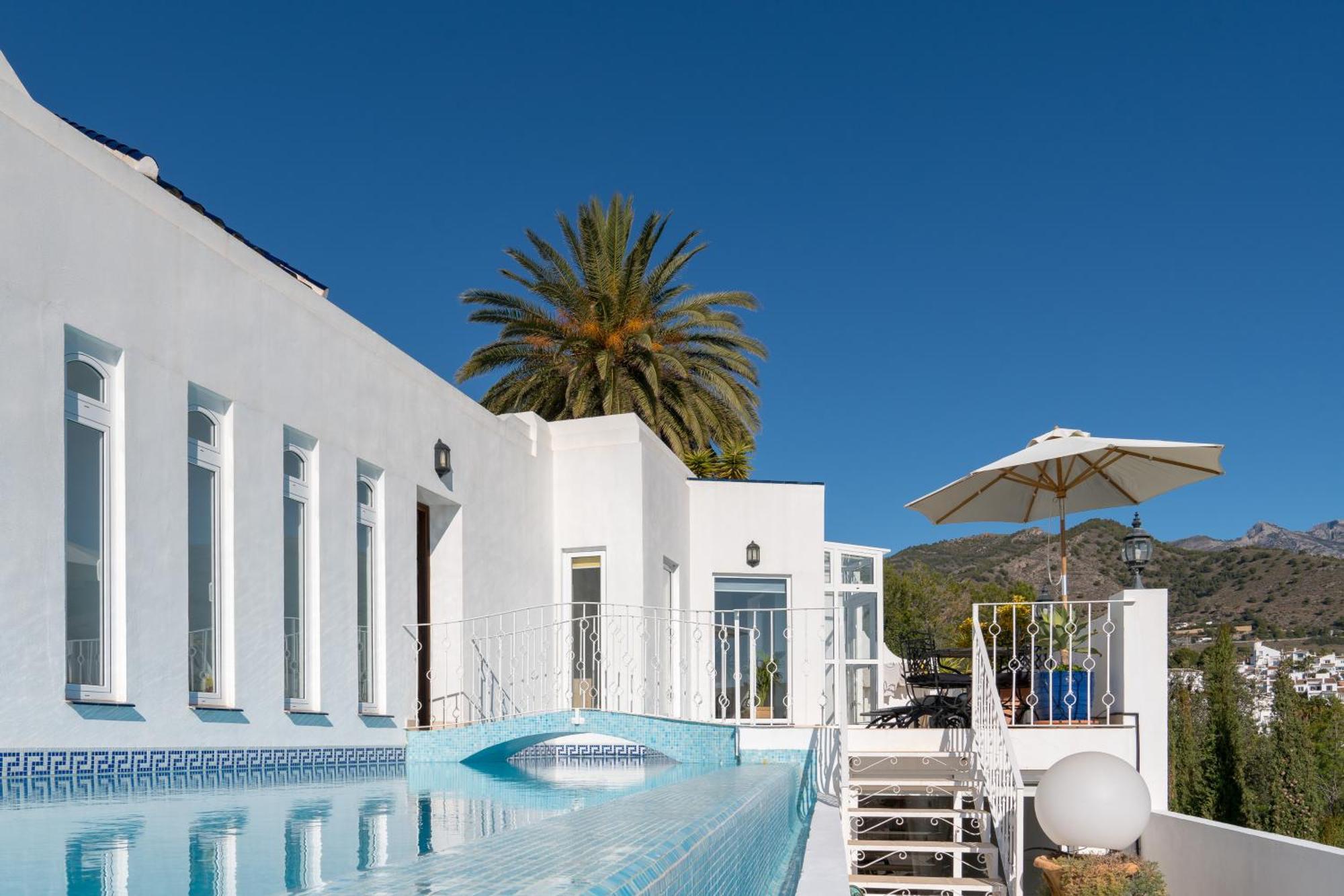 Villa Chimenea 16 *