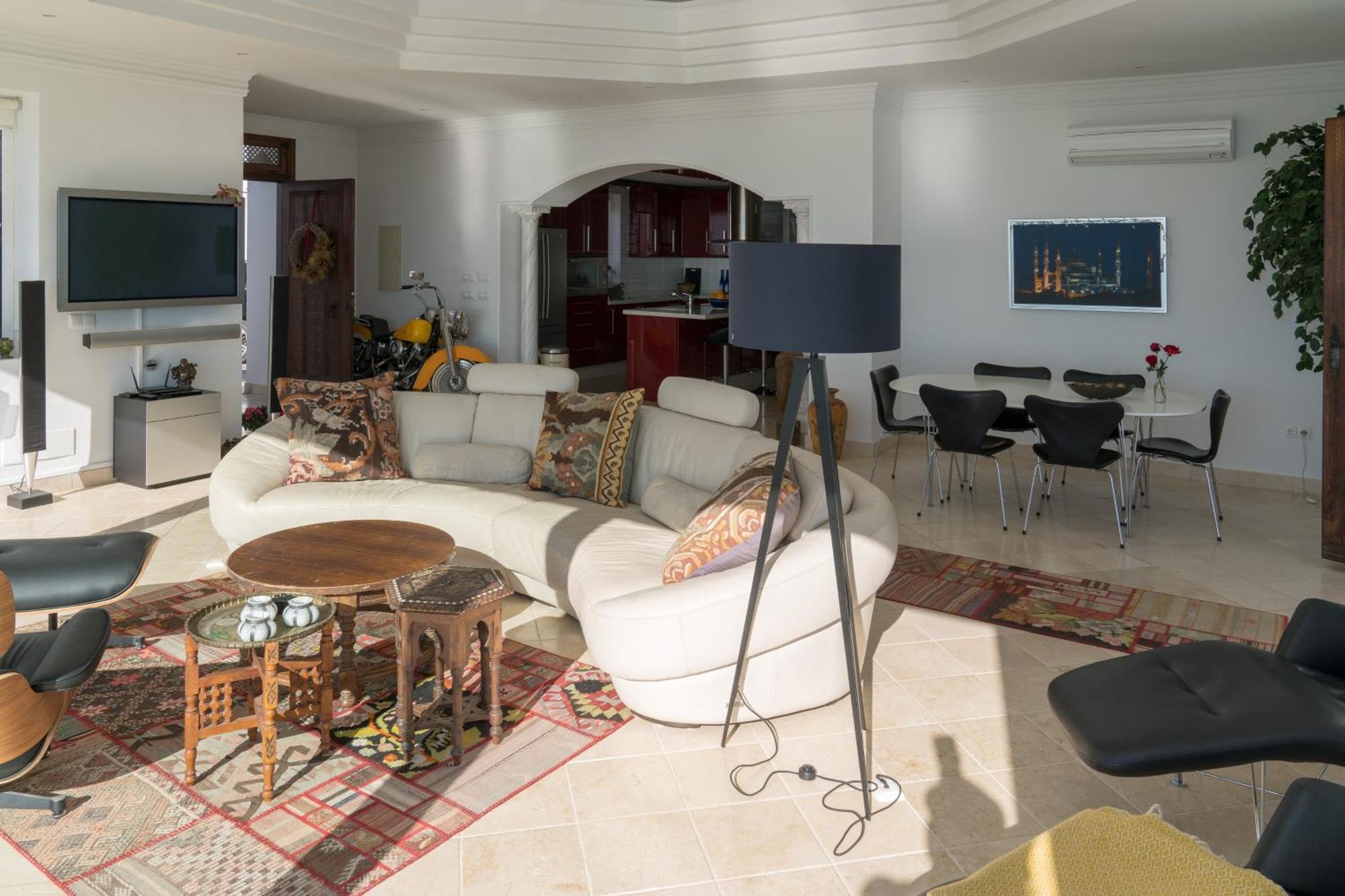 Villa Chimenea 16 *